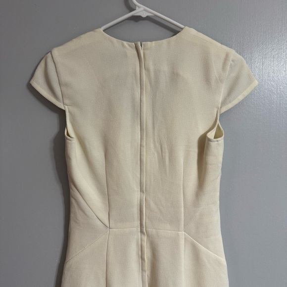 H&M Cream V-Neck Pencil Midi Dress Size 6 - Picture 4 of 9